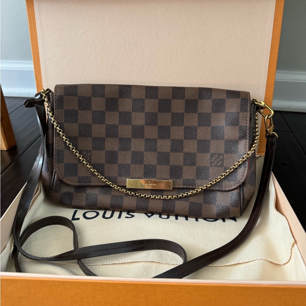 Louis Vuitton Damier Ebene MM
